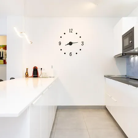 Home2book Sunset Terrace & Pool Haven Апартаменты