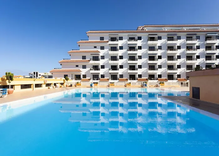 Home2book Sunset Terrace & Pool Haven *