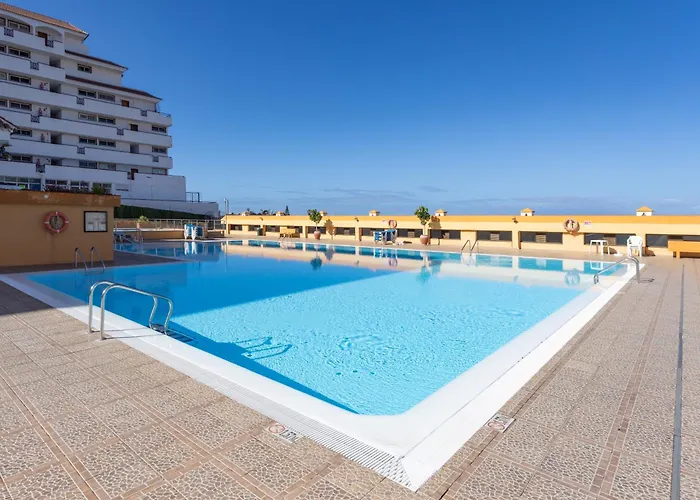 Home2book Sunset Terrace & Pool Haven